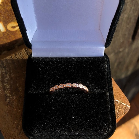 MILGRAIN ROSE GOLD BAND - Picture 2 of 6